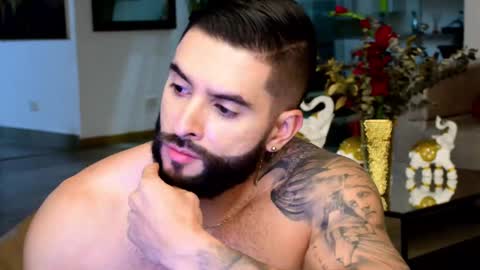 Lukhas f4f online show from February 19, 2025, 2:12 am