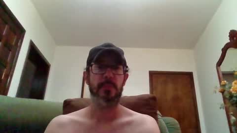 Snapshot of lukz88bigcock chatting on March 20, 2026, 1:10 am Luke online show from March 20, 2026, 1:10 am