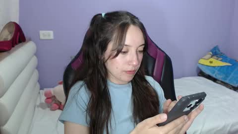 Vicky online show from February 8, 2026, 1:53 am