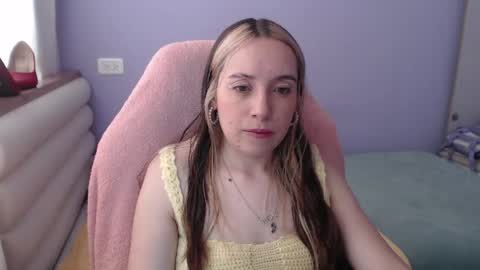 Snapshot of lula_05 chatting on April 20, 2026, 6:42 pm Vicky online show from April 20, 2026, 6:42 pm