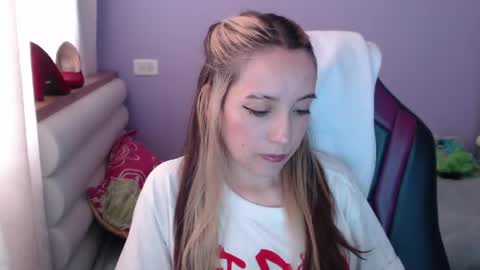 Snapshot of lula_05 chatting on May 12, 2026, 4:59 pm Vicky online show from May 12, 2026, 4:59 pm