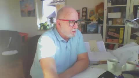 Snapshot of luley58 chatting on February 25, 2026, 2:27 pm luley58 online show from February 25, 2026, 2:27 pm