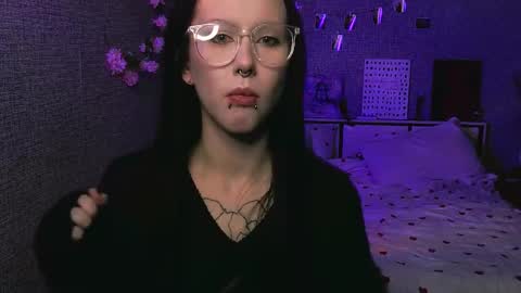 lullypopa online show from November 13, 2025, 2:27 pm