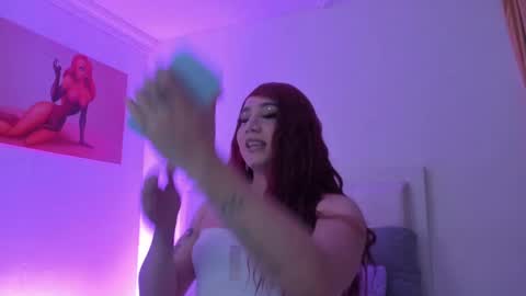 BRENDA TATIANA online show from January 10, 2025, 12:04 pm