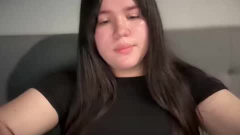 luluhotty online show from December 25, 2024, 6:41 am