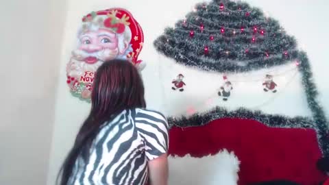 LULU online show from December 12, 2024, 7:37 pm
