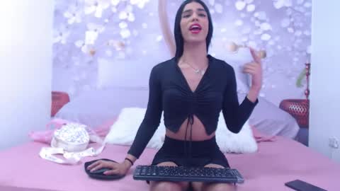 LULU online show from September 27, 2025, 7:19 pm