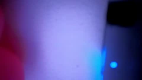 Snapshot of luly_blue chatting on July 12, 2026, 5:31 am Luly online show from July 12, 2026, 5:31 am