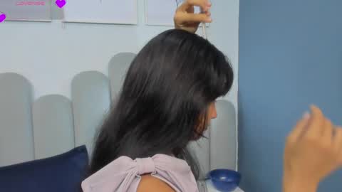 luly_dreams online show from April 9, 2026, 8:42 am