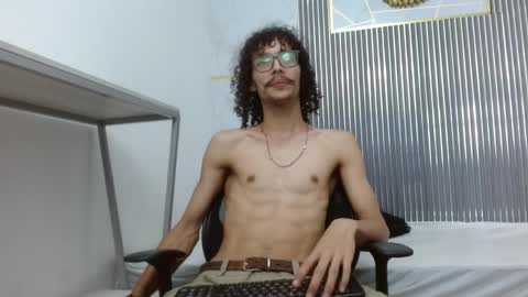 Snapshot of lumberjack_20 chatting on May 29, 2026, 3:43 pm Vanity ErosX online show from May 29, 2026, 3:43 pm