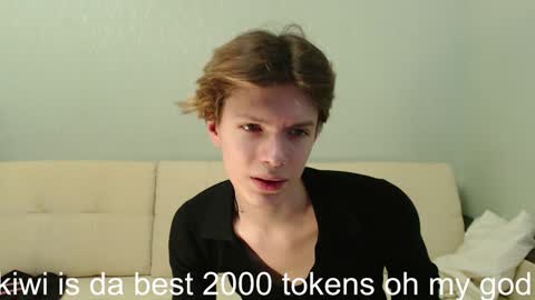 Snapshot of lumeris chatting on January 1, 2025, 4:07 pm Felix online show from January 1, 2025, 4:07 pm