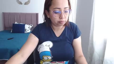 LUMI     online show from January 3, 2025, 6:03 pm