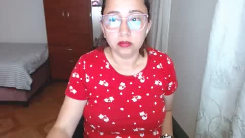 LUMI     online show from February 11, 2025, 1:41 am