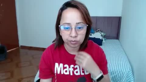 LUMI     online show from February 15, 2025, 8:33 pm