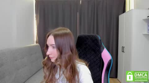 Naya online show from April 25, 2026, 1:14 pm