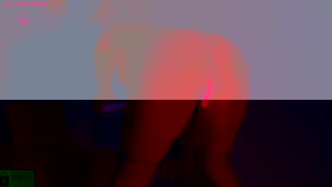 Snapshot of luna107237785 chatting on May 13, 2026, 2:31 am Luna online show from May 13, 2026, 2:31 am