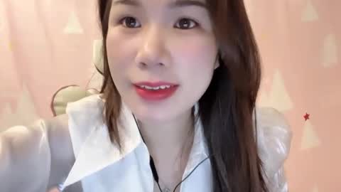 Snapshot of luna4739 chatting on April 30, 2026, 4:13 pm Luna online show from April 30, 2026, 4:13 pm