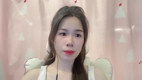 Snapshot of luna4739 chatting on May 18, 2026, 1:56 am Luna online show from May 18, 2026, 1:56 am