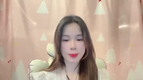 Snapshot of luna4739 chatting on June 2, 2026, 4:20 pm Luna online show from June 2, 2026, 4:20 pm