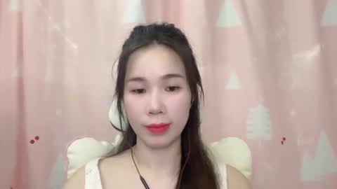 Snapshot of luna4739 chatting on June 9, 2026, 8:20 pm Luna online show from June 9, 2026, 8:20 pm
