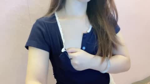 Luna online show from July 1, 2026, 9:47 pm