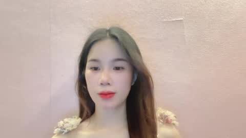 Luna online show from July 6, 2026, 9:28 pm