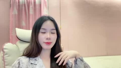Luna online show from July 18, 2026, 6:23 pm