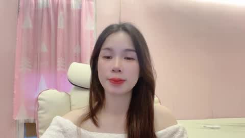 Luna online show from July 25, 2026, 12:42 am