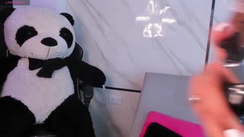 LUNA online show from February 23, 2026, 7:06 am