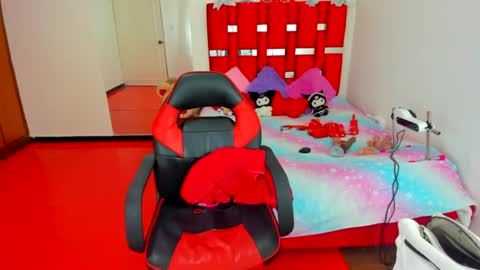 luna_analya online show from July 9, 2026, 1:20 am