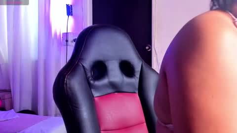 Snapshot of luna_azzul chatting on February 5, 2025, 12:31 am luna_azzul online show from February 5, 2025, 12:31 am