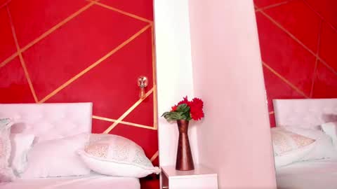 Snapshot of luna_azzul chatting on February 8, 2025, 4:14 pm luna_azzul online show from February 8, 2025, 4:14 pm