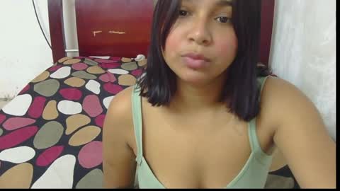 Snapshot of luna_blondie8 chatting on April 2, 2026, 7:00 pm luna online show from April 2, 2026, 7:00 pm