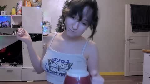 Luna online show from January 18, 2025, 7:04 pm