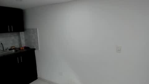 luna  online show from November 16, 2025, 11:16 am