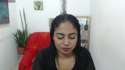 luna_fyre online show from March 7, 2026, 12:13 pm