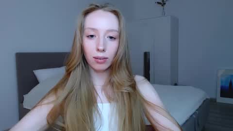 Luna online show from February 6, 2025, 3:16 am