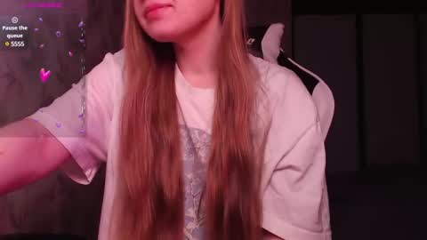 Luna online show from January 12, 2025, 11:36 pm