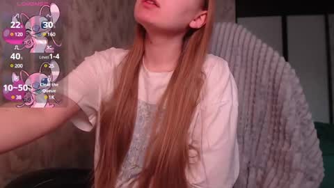 Luna online show from March 3, 2025, 9:44 am