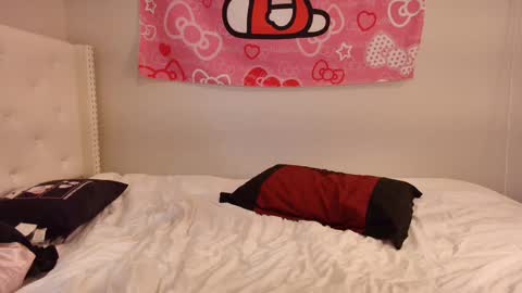 Luna online show from December 20, 2024, 10:43 pm