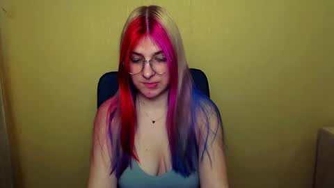 Luna online show from February 15, 2025, 12:11 pm