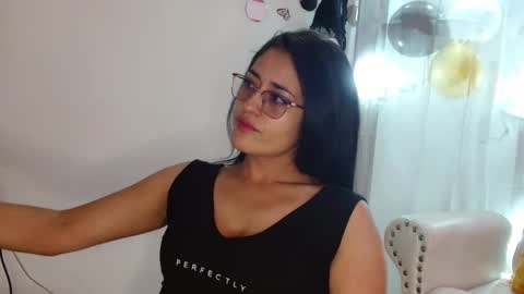 Luna Noire online show from October 19, 2025, 7:58 pm