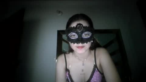 Snapshot of luna_nueva_ chatting on August 2, 2026, 5:39 am LUNA online show from August 2, 2026, 5:39 am