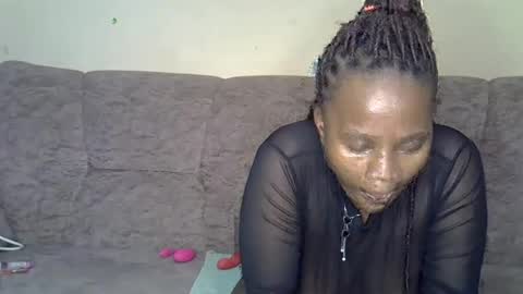 Snapshot of luna_peachy chatting on June 13, 2026, 6:28 pm luna_peachy online show from June 13, 2026, 6:28 pm