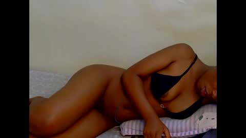 Snapshot of luna_rogue chatting on September 24, 2025, 2:42 pm Luna online show from September 24, 2025, 2:42 pm