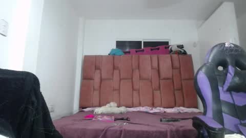 Luna online show from December 2, 2024, 11:18 pm