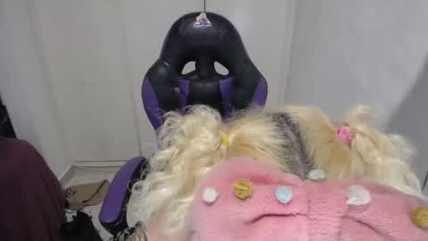 Luna online show from December 18, 2024, 9:47 am