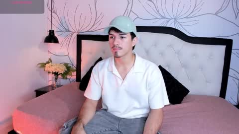 Luna Stanford online show from September 28, 2025, 2:28 am