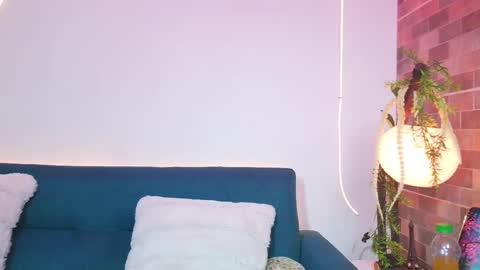 luna_valen online show from March 28, 2026, 3:17 am