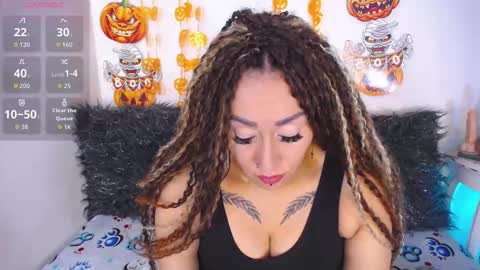 luna_vitihot online show from October 21, 2025, 11:44 am